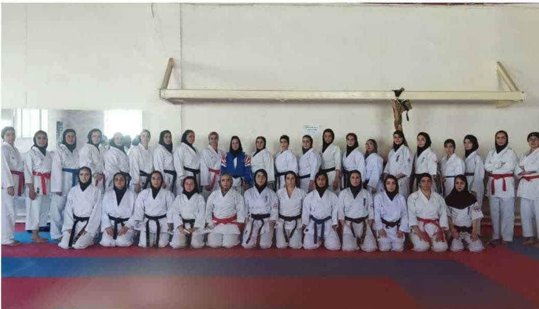 برگزاری اولین روز ازدوره مربیگری عملی کاراته بخش بانوان