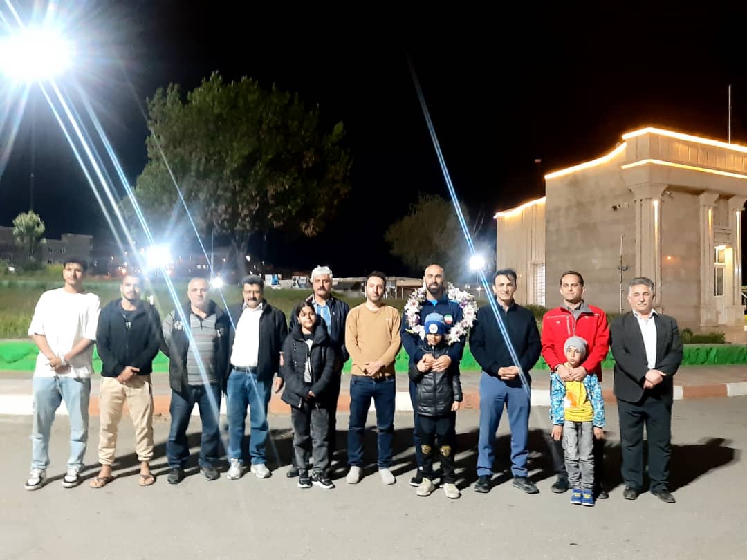 مراسم استقبال از کیوان بابان قهرمان طلایی مسابقات آسیای میانه